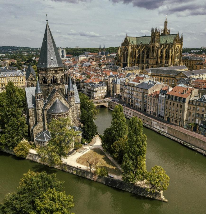 Apartamento Au Fil de L'eau Metz Exterior foto